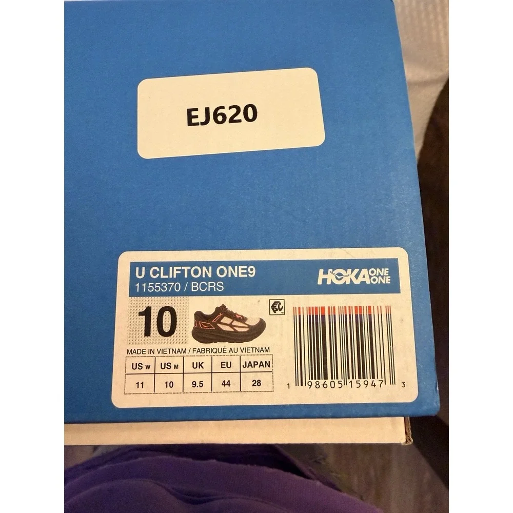 Hoka Clifton 9 Running Shoes UNISEX Sz 11W/10M  Black/Red/White 1155370 BCRS